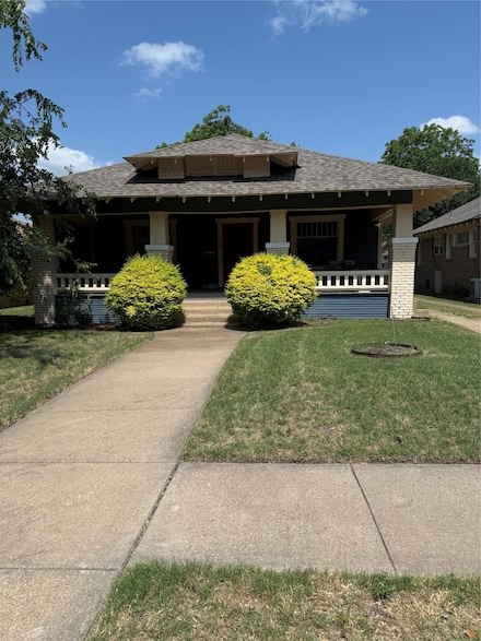 3105 S Adams St, Fort Worth, TX 76110
