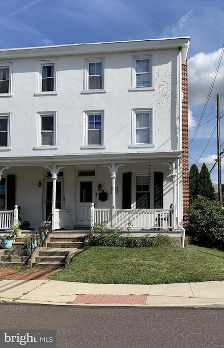 143 W Montgomery Ave, North Wales, PA 19454