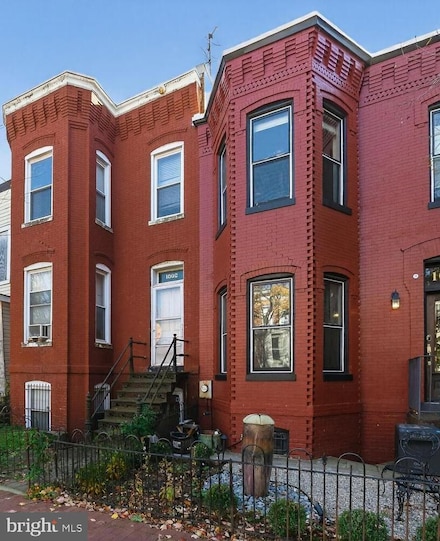 1002 S St NW, Washington, DC 20001
