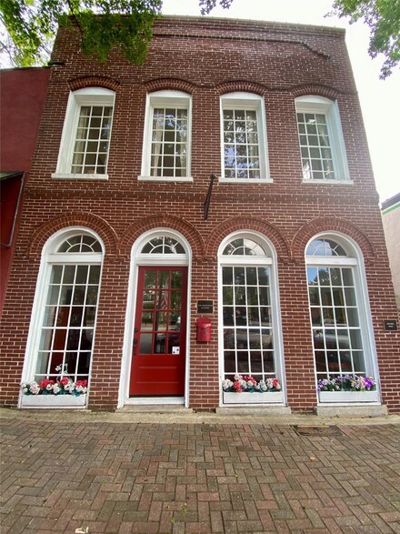 131 E Jefferson St, Madison, GA 30650