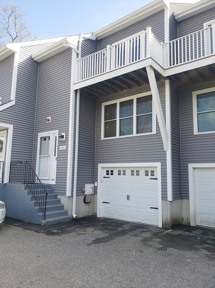 660 Thacher St Unit 1402, Attleboro, MA 02703