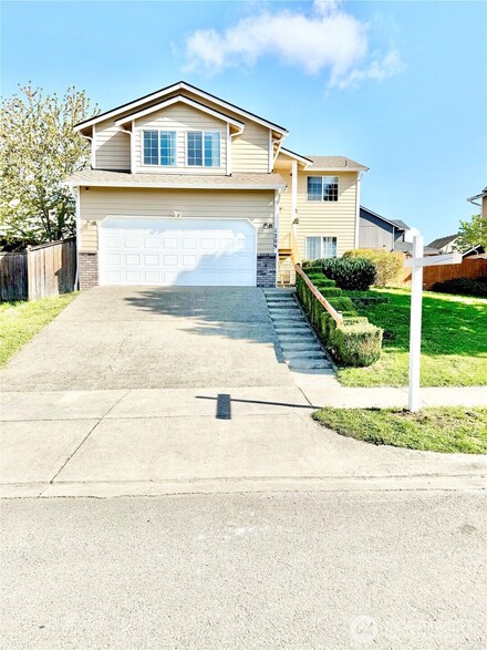 1209 S 90th Street Ct, Tacoma, WA 98444