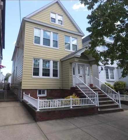 34 Garretson Ave Unit 2, Bayonne, NJ 07002