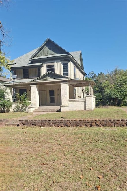 615 N Park Ave, Shawnee, OK 74801