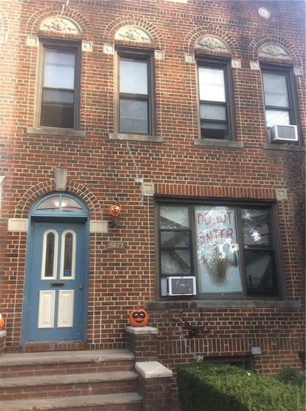 8423 14th Ave, Brooklyn, NY 11228