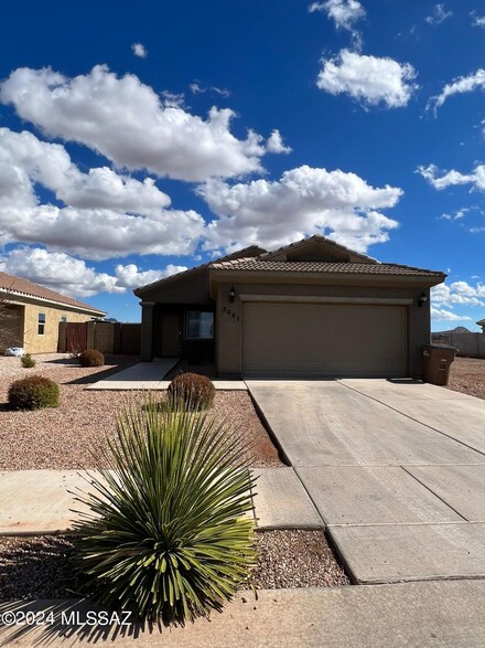3661 Camino Del Rancho, Douglas, AZ 85607