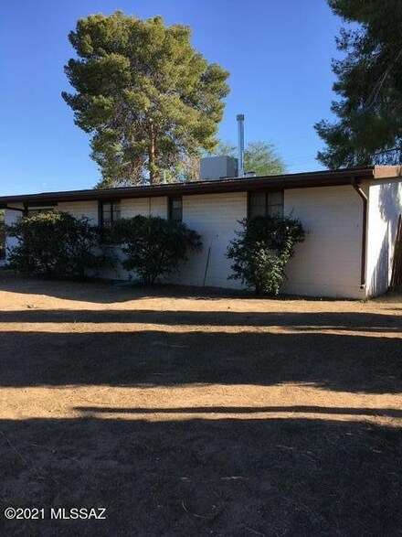 5656 E Cll Aurora, Tucson, AZ 85711