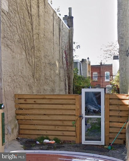 1724 N 25th St, Philadelphia, PA 19121