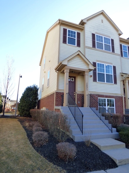 1231 Willow Ave, Des Plaines, IL 60016