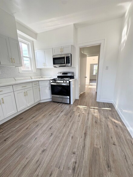 1517 Union Turnpike Unit 1, North Bergen, NJ 07047