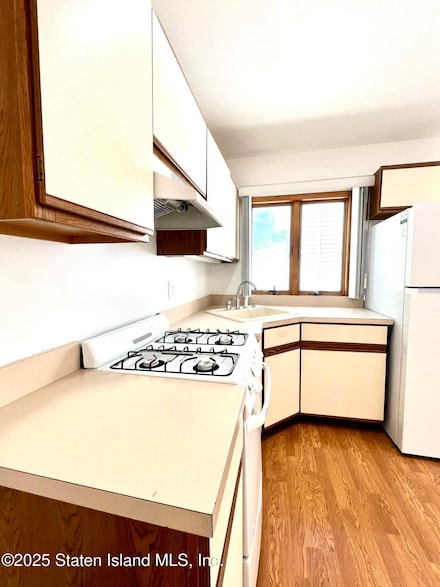 212 Colon Ave Unit 2, Staten Island, NY 10308