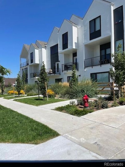 1204 S Reed St, Lakewood, CO 80232