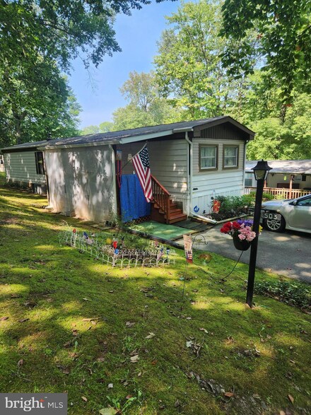 503 Cedar Ln, New Providence, PA 17560