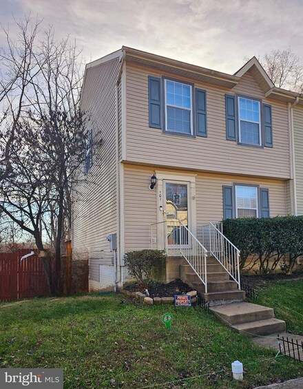 101 Stafford Mews Ln, Stafford, VA 22556