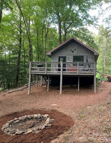 60 Walden Pond Rd, Bryson City, NC 28713