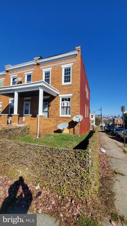 1937 Grinnalds Ave, Baltimore, MD 21230