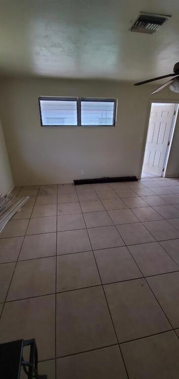 670 W 35th St, Riviera Beach, FL 33404