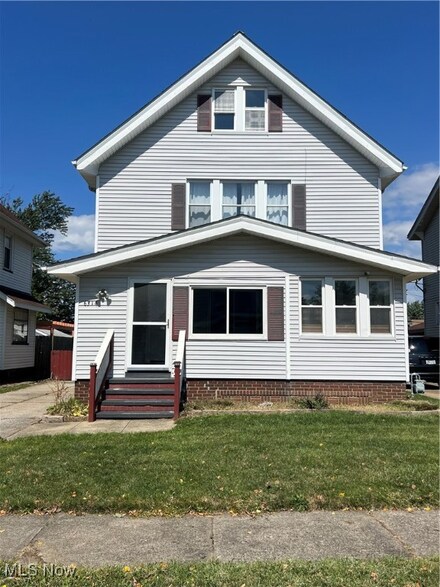 6314 Luelda Ave, Cleveland, OH 44129