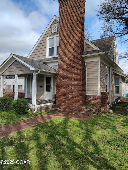 535 W Maple St, Columbus, KS 66725