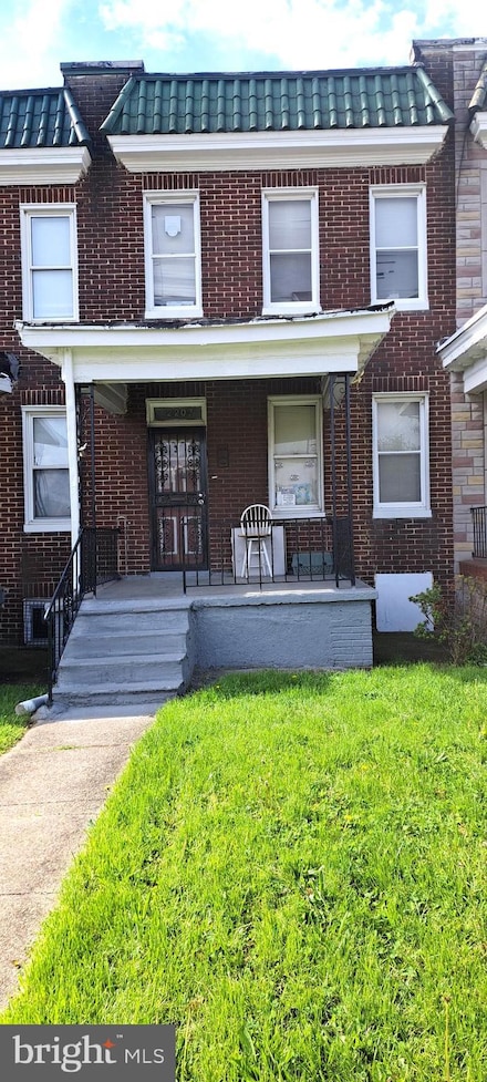 2207 W Lafayette Ave, Baltimore, MD 21216