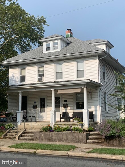 119 Woodside Ave, Reading, PA 19609