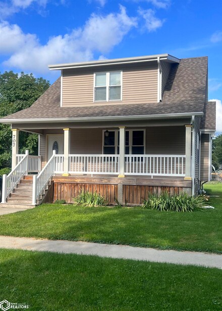707 N 14th St, Clarinda, IA 51632