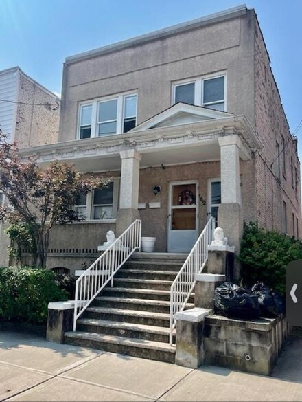 142 W 27th St Unit 1, Bayonne, NJ 07002
