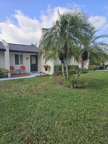 222 Lake Constance Dr, West Palm Beach, FL 33411