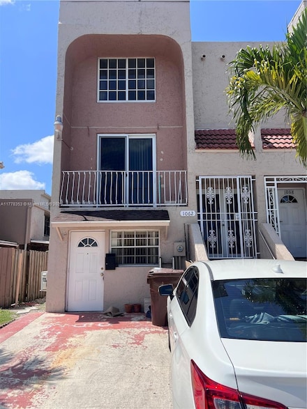 1062 W 42nd Place Unit main house, Hialeah, FL 33012