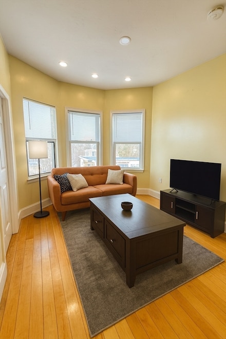 2 Centre St Terrace Unit 9, Boston, MA 02119
