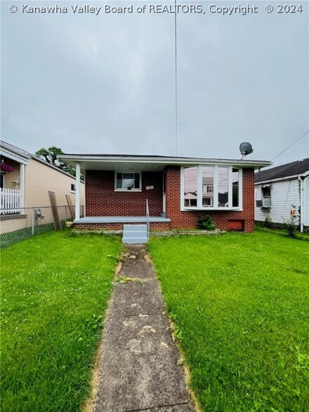 544 21st St, Dunbar, WV 25064