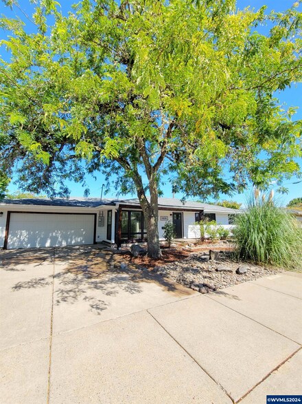 1035 NW Garfield Ave, Corvallis, OR 97330