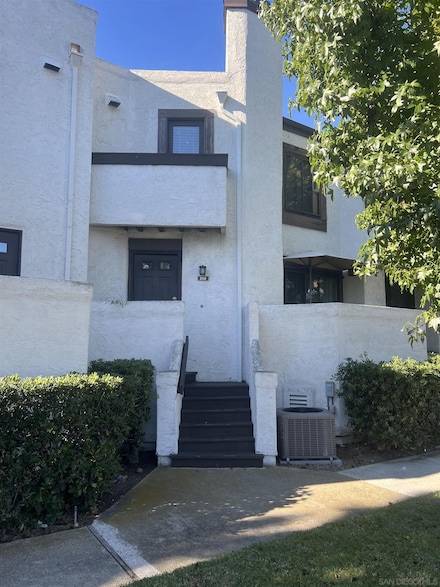 3823 Caminito Litoral Unit 208, San Diego, CA 92107