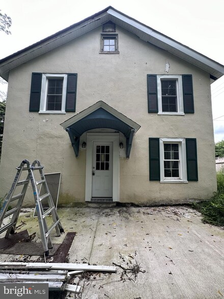 147 S Allentown Rd, Telford, PA 18969