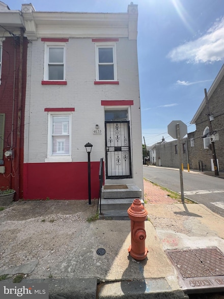 4653 Mulberry St, Philadelphia, PA 19124