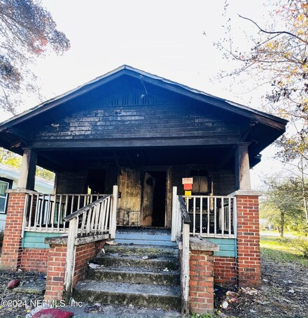 1490 7th St W, Jacksonville, FL 32209