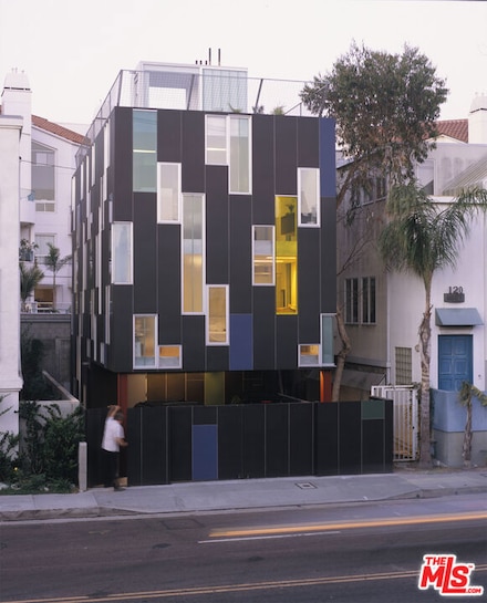 116 Pacific Ave, Venice, CA 90291