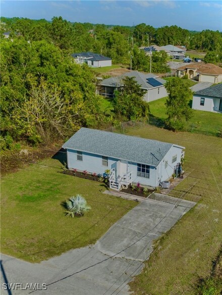 3702 34th St SW, Lehigh Acres, FL 33976