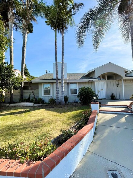 18554 Prunus St, Fountain Valley, CA 92708