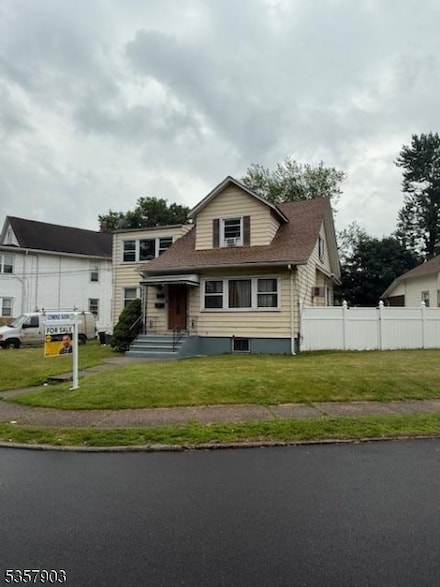 23 Trimble Ave, Clifton, NJ 07011