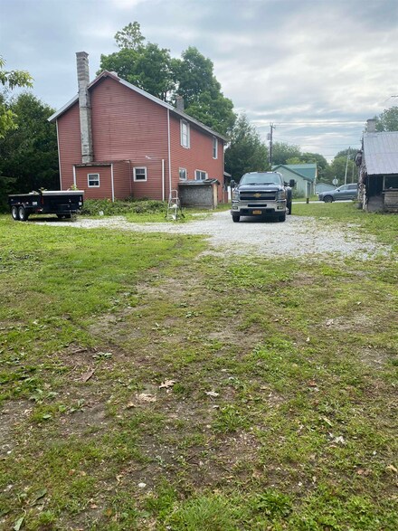 798 Highgate Rd, Highgate Center, VT 05459