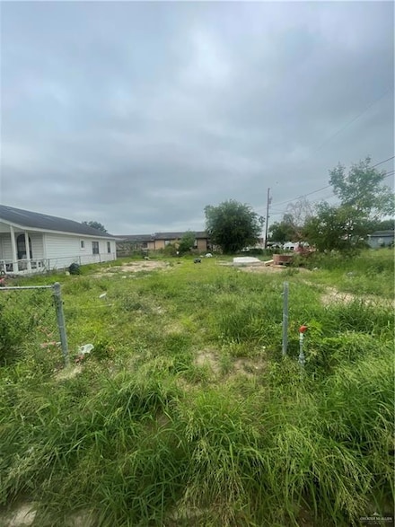 511 E Huisache St, Weslaco, TX 78596