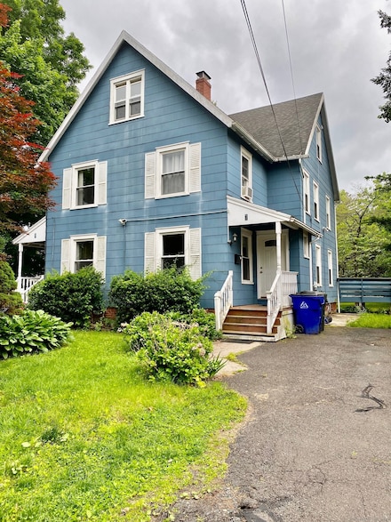 7 Cadwell St, West Hartford, CT 06107