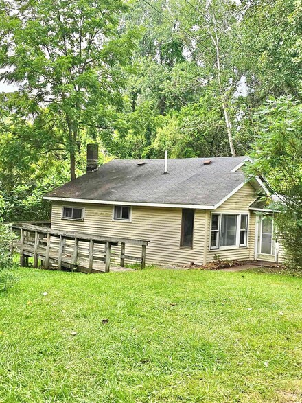 3896 Carolyn St, Coloma, MI 49038
