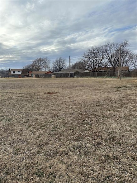 103 Gambel Ln, Elk City, OK 73644