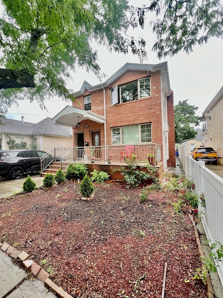 144-29 225th St, Springfield Gardens, NY 11413
