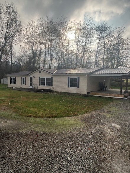 341 Bridgeport Rd, Mount Pleasant, PA 15666