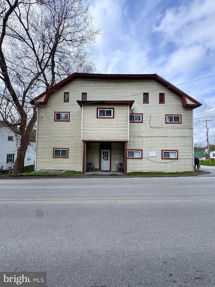 1059 W Hannah St, Houtzdale, PA 16651