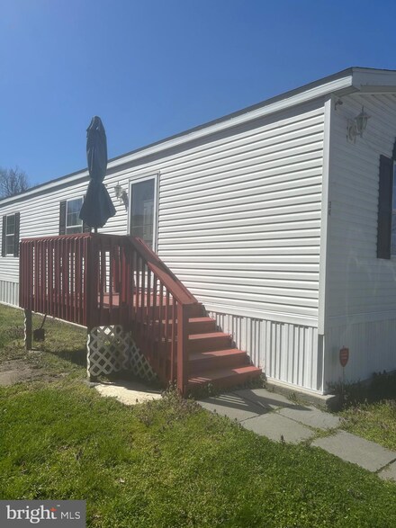 291 N Virginia Ave Unit 24, Carneys Point, NJ 08069