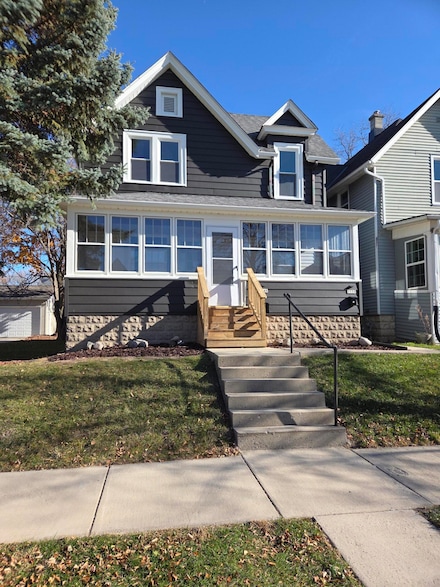 1548 S 80th St, Milwaukee, WI 53214